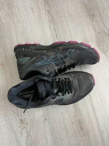 Tweedehands Asics Gel-Nimbus 20 Lite-Show bike — afbeelding 2 van 5