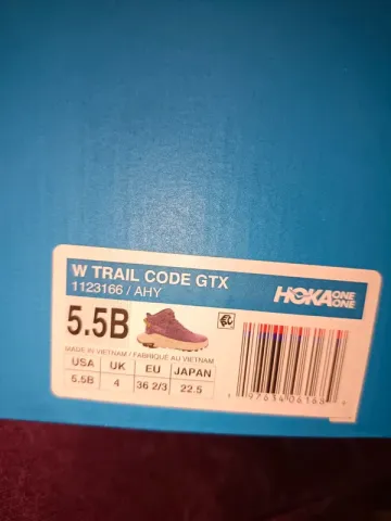 Used Hoka Trail Gore-Tex Vibram bike — image 5 of 5