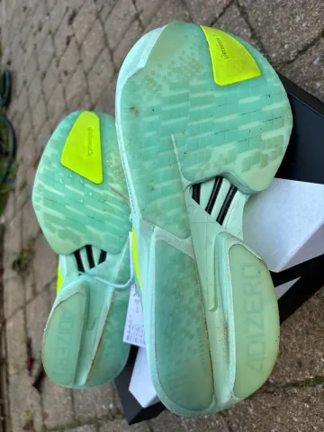 Used Adidas Adios Pro 4 bike — image 11 of 14