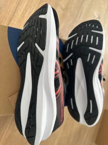 Used Asics Patriot 14 bike — image 4 of 4