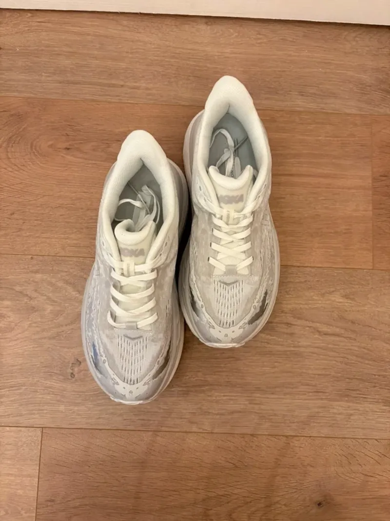 Used Hoka Stinson 7 Running Shoes