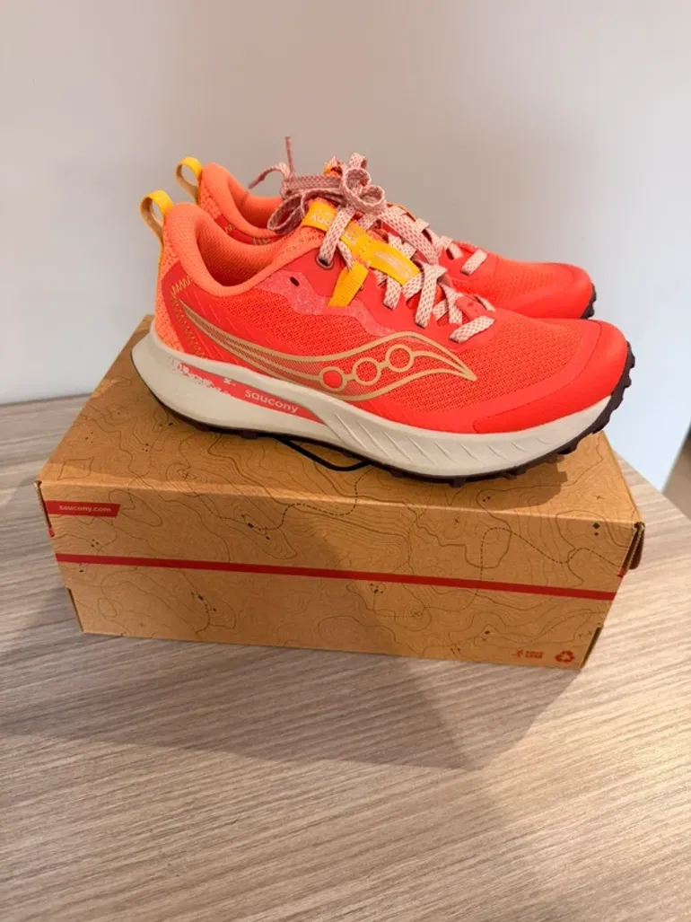 Saucony Peregrine bike usato — immagine 3 di 4