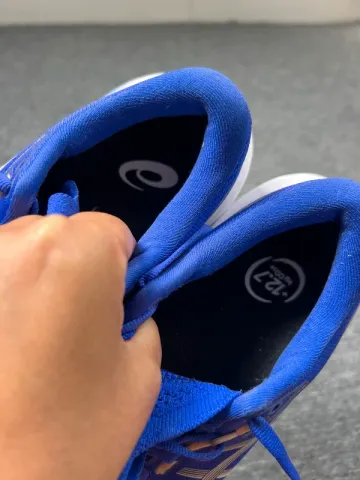 Käytetty Asics Running Shoes bike — kuva 6 / 6