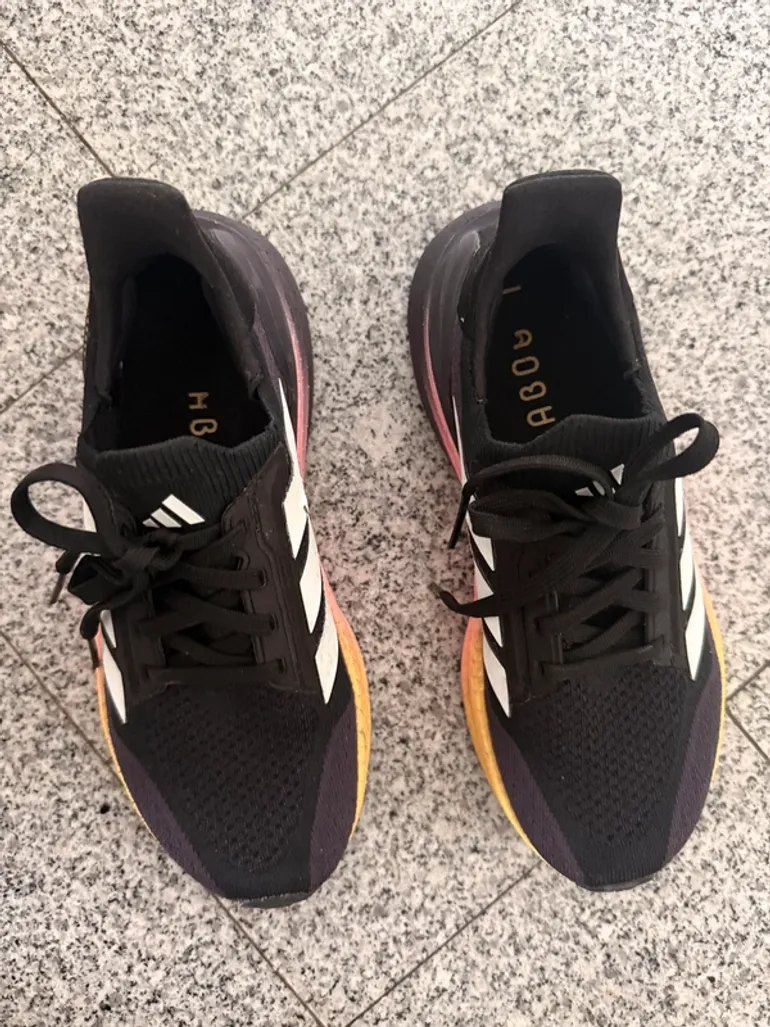 Used Adidas Ultraboost bike — image 2 of 5