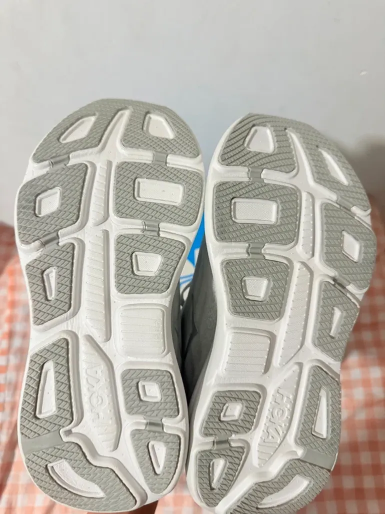 Used Hoka Bondi 9 bike — image 6 of 8