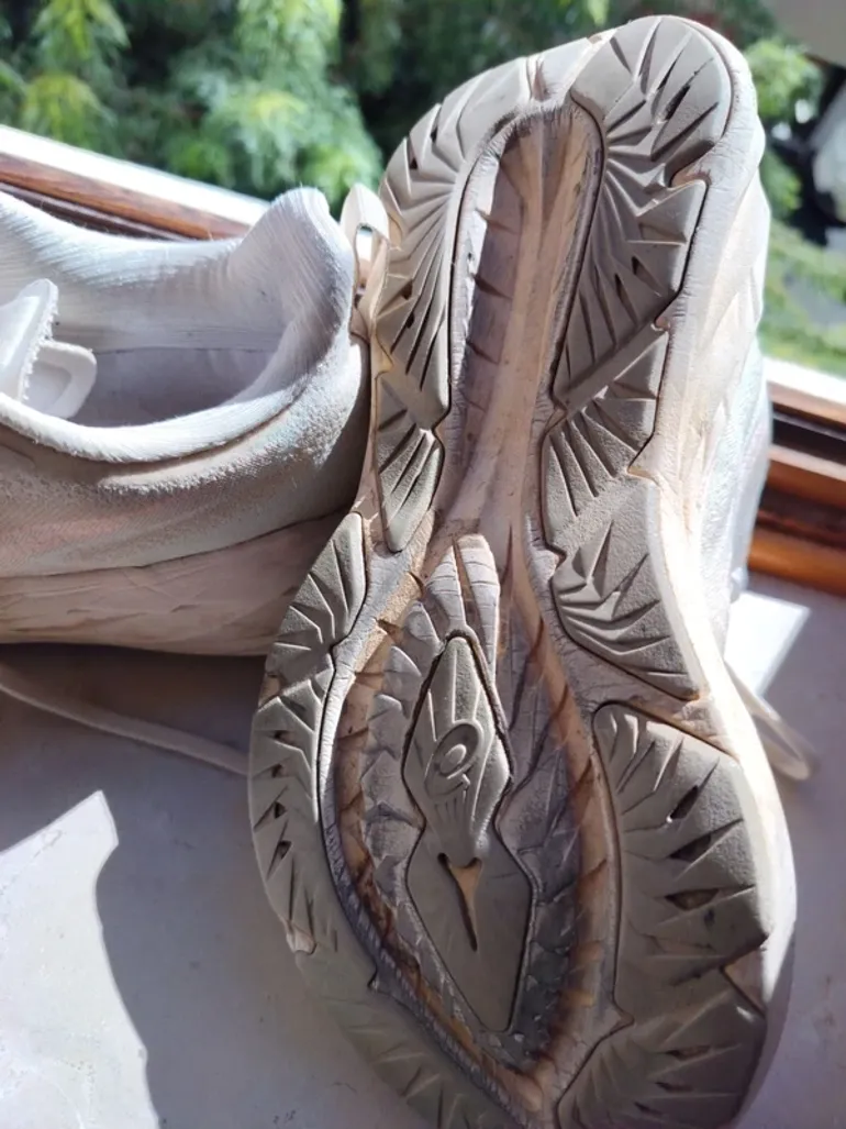 Used Asics Novablast bike — image 4 of 5