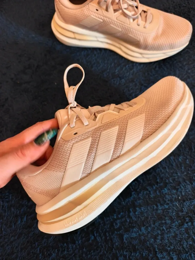 Used Adidas Duramo SL 2 bike — image 2 of 6