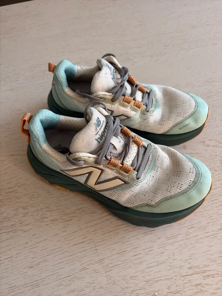 Gebrauchtes New Balance Hierro bike — Bild 2 von 2