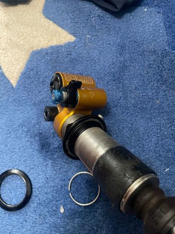Käytetty Öhlins TTX22 2024 bike — kuva 3 / 5