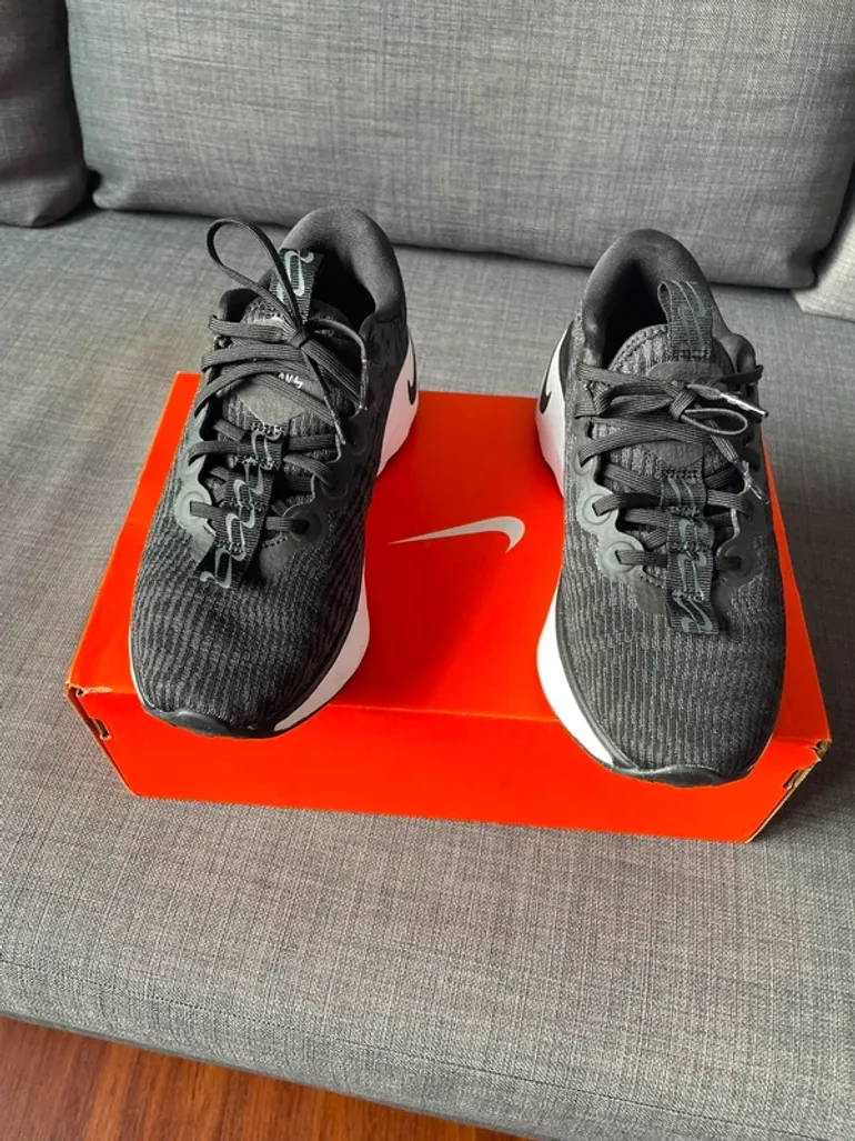 Tweedehands Nike Motiva bike — afbeelding 2 van 3