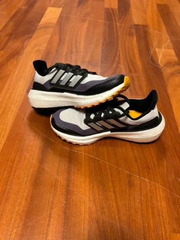 Used Adidas Ultraboost Light C.Rdy bike — image 1 of 5