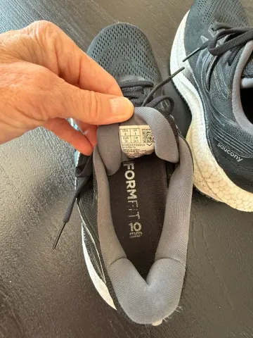 Used Saucony Triumph 20 bike — image 5 of 9