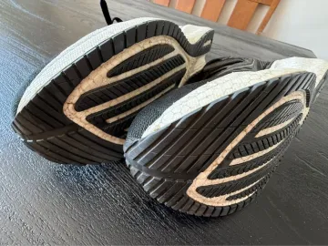 Used Saucony Triumph 20 bike — image 9 of 9
