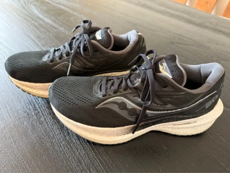 Used Saucony Triumph 20 bike — image 2 of 9
