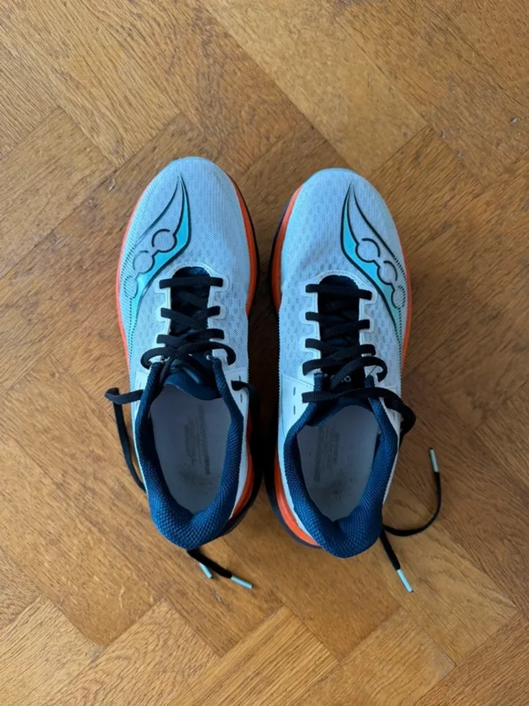 Saucony Endorphin Azura bike usato — immagine 2 di 5