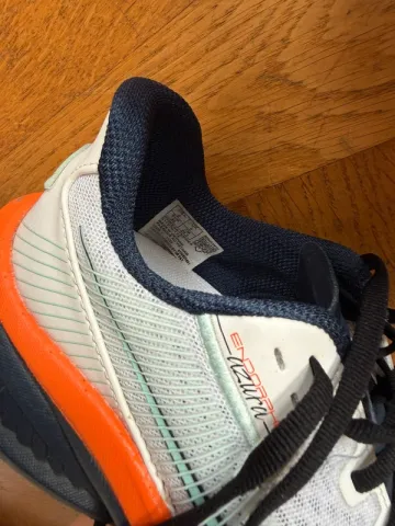 Saucony Endorphin Azura bike usato — immagine 3 di 5