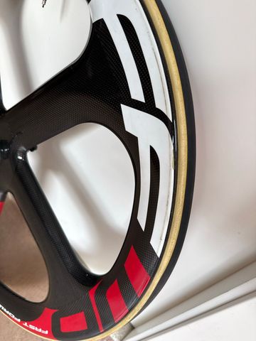 Used Ffwd Carbon Front Wheel bike — image 4 of 6