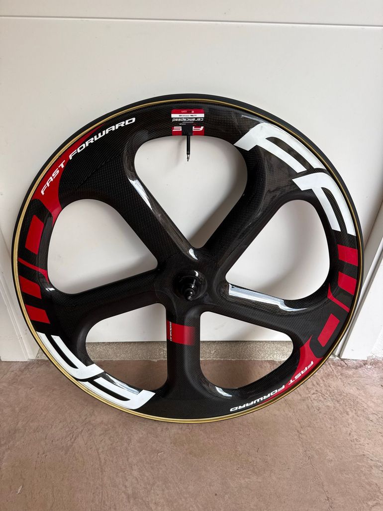 Used Ffwd Carbon Front Wheel bike — image 2 of 6