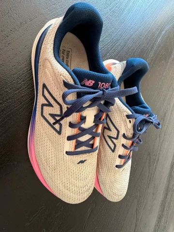 Used New Balance 1080v15 bike — image 2 of 6