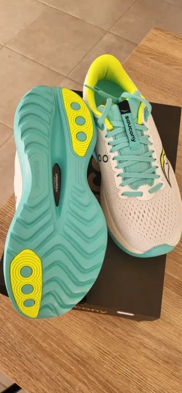 Použité Saucony Endorphin bike — obrázek 2 z 3