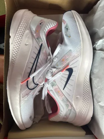 Used Nike Quest 5 PRM bike — image 1 of 3