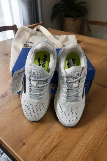 Used Brooks Glycerin Max bike — image 5 of 5
