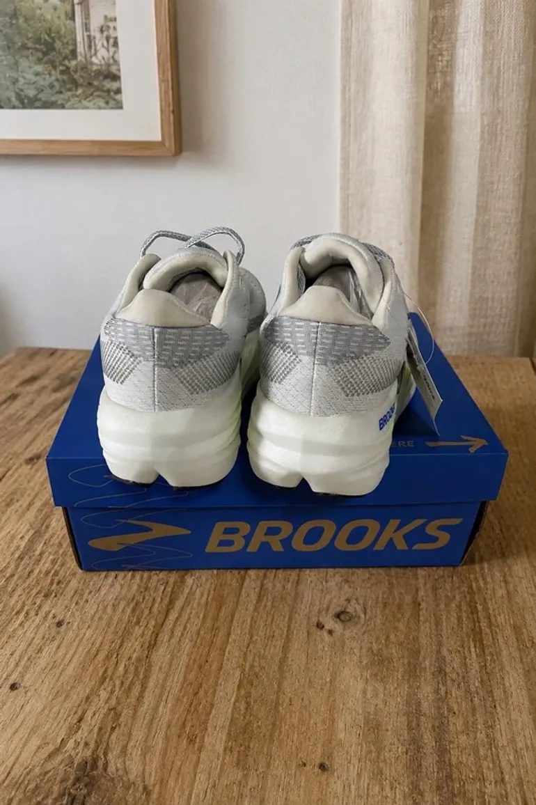 Used Brooks Glycerin Max bike — image 2 of 5