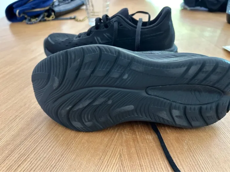 Asics Gel Cumulus 26 bike d'occasion — image 3 sur 3