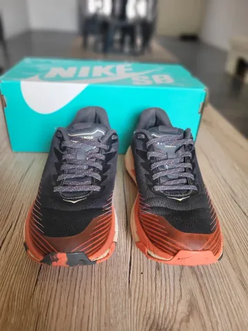 Použité Hoka Sportschuhe bike — obrázek 3 z 4