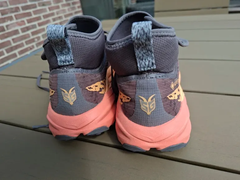 Tweedehands Hoka Speedgoat 6 GTX bike — afbeelding 4 van 8