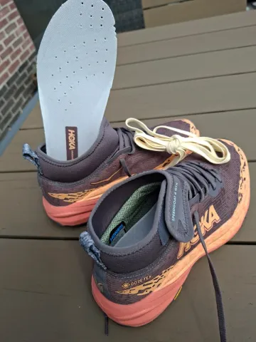 Tweedehands Hoka Speedgoat 6 GTX bike — afbeelding 7 van 8