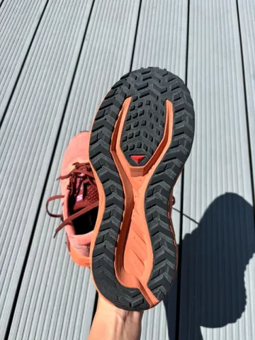 Used Salomon Trailrunning Shoes bike — image 5 of 5