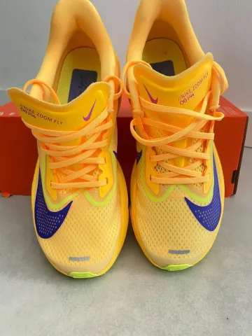 Tweedehands Nike Zoom Fly 6 bike — afbeelding 5 van 11