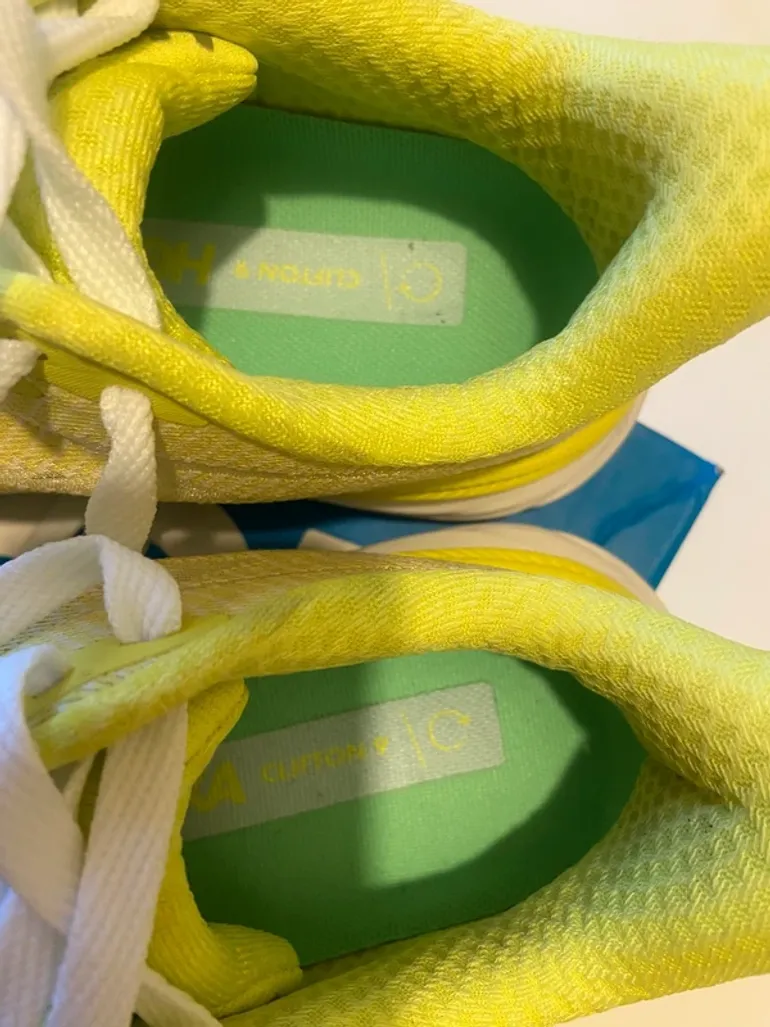 Used Hoka Clifton 9 bike — image 3 of 6