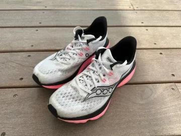 Saucony Kindara 16 bike usato — immagine 1 di 4