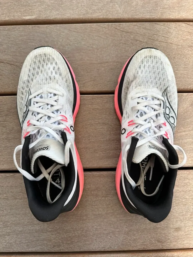 Saucony Kindara 16 bike usato — immagine 2 di 4