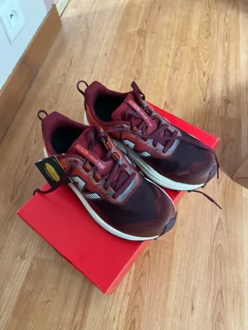 Used New Balance FuelCell Rebel Trail bike — image 1 of 6