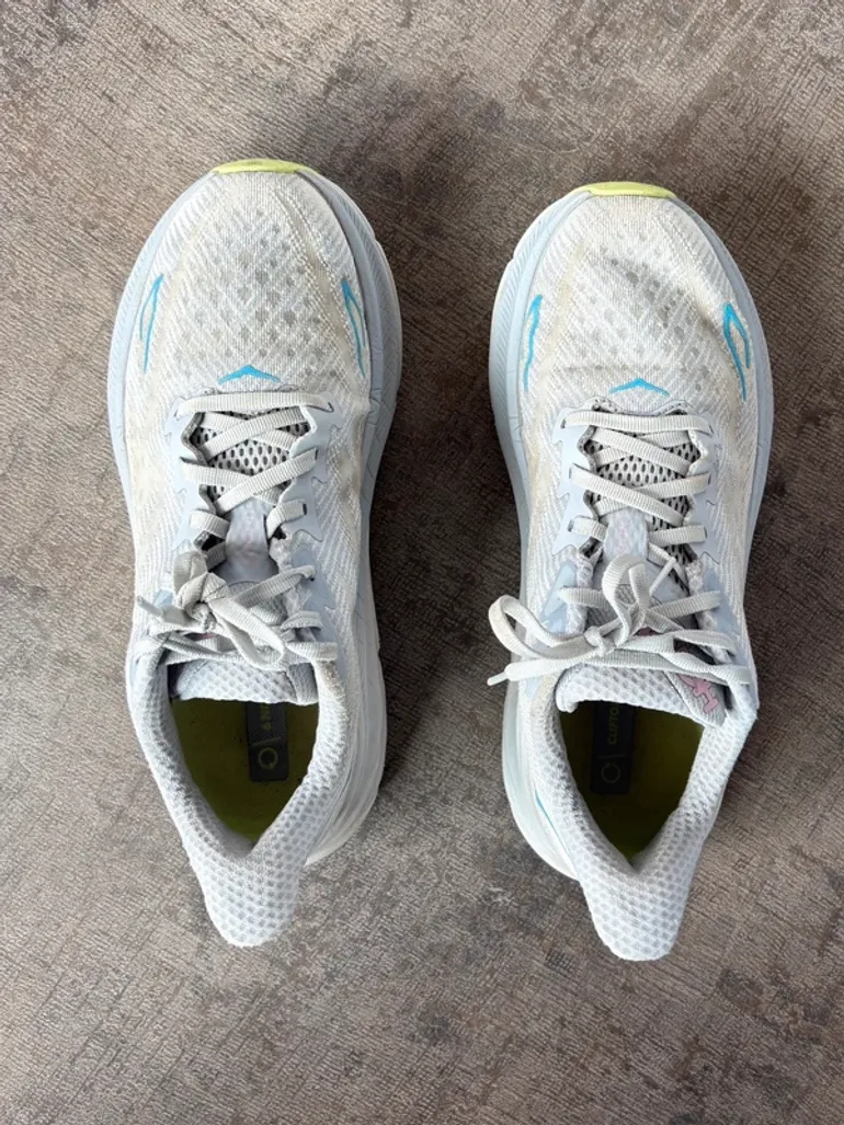 Hoka Clifton 9 bike d'occasion — image 3 sur 6