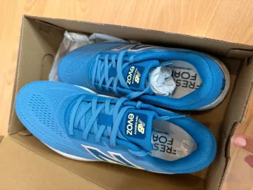 New Balance Fresh Foam bike usato — immagine 10 di 10