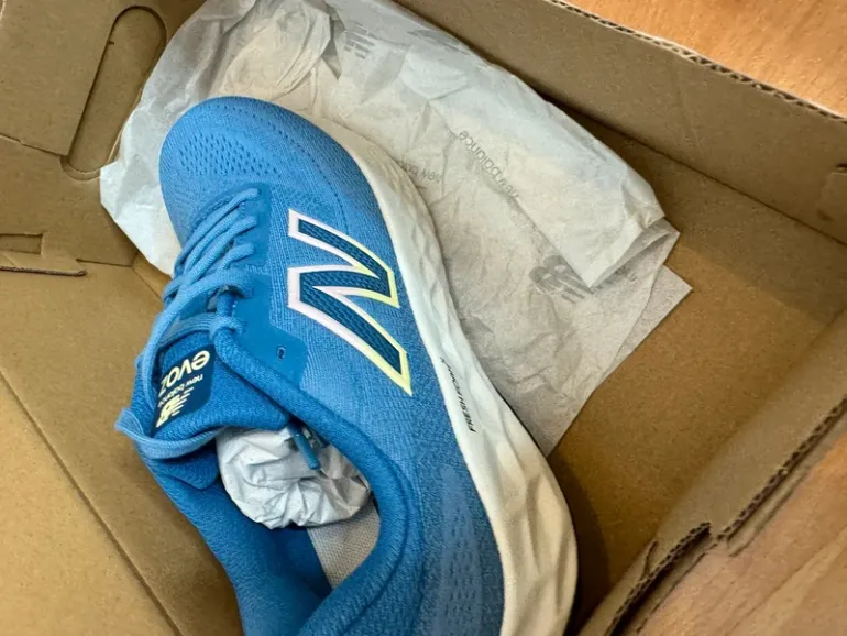 New Balance Fresh Foam bike usato — immagine 8 di 10