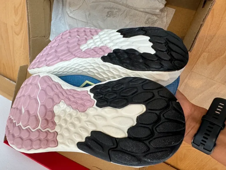 New Balance Fresh Foam bike usato — immagine 9 di 10