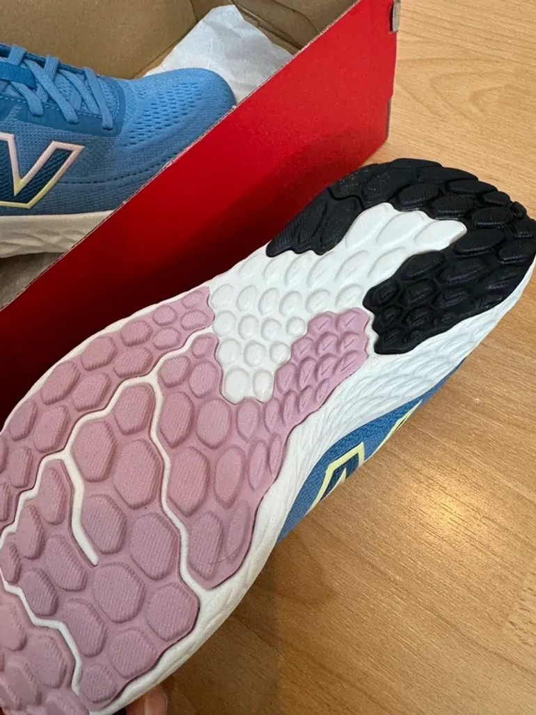 New Balance Fresh Foam bike usato — immagine 6 di 10