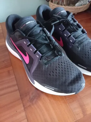 Tweedehands Nike Vomero 16 bike — afbeelding 6 van 7
