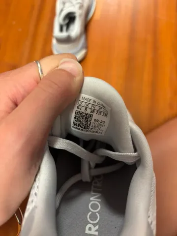 Used Adidas Solarcontrol 2 W bike — image 4 of 5