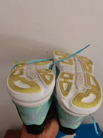 Used Hoka Bondi 9 bike — image 10 of 13