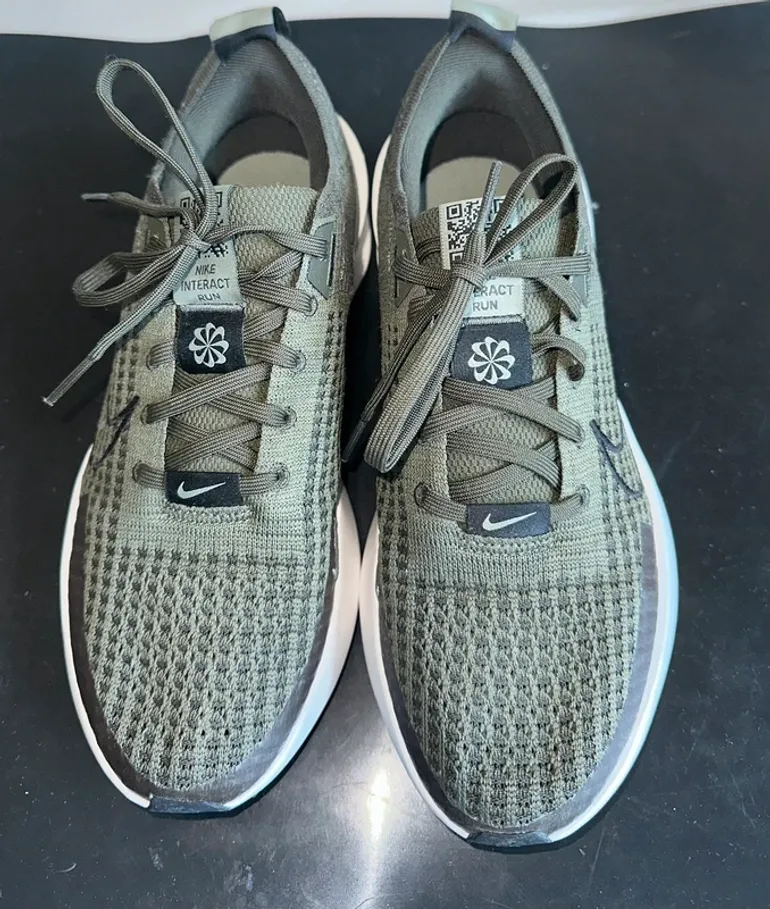 Nike Jogging shoes bike d'occasion — image 2 sur 3