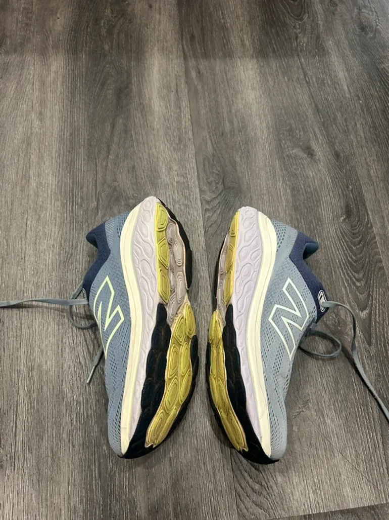 Used New Balance Fresh Foam 860 bike — image 3 of 4
