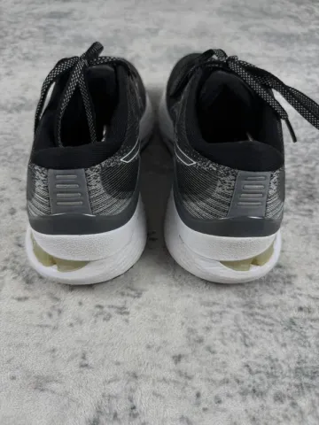 Tweedehands White Gel-Kayano 28 bike — afbeelding 6 van 9
