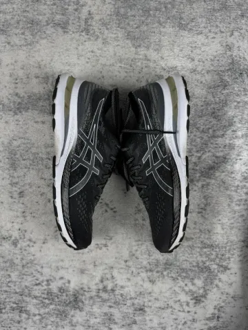 Tweedehands White Gel-Kayano 28 bike — afbeelding 4 van 9