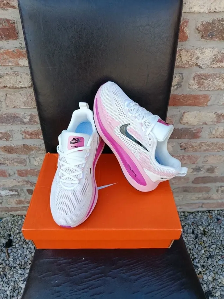 Used Nike Vomeros Plus Zoomix bike — image 5 of 7